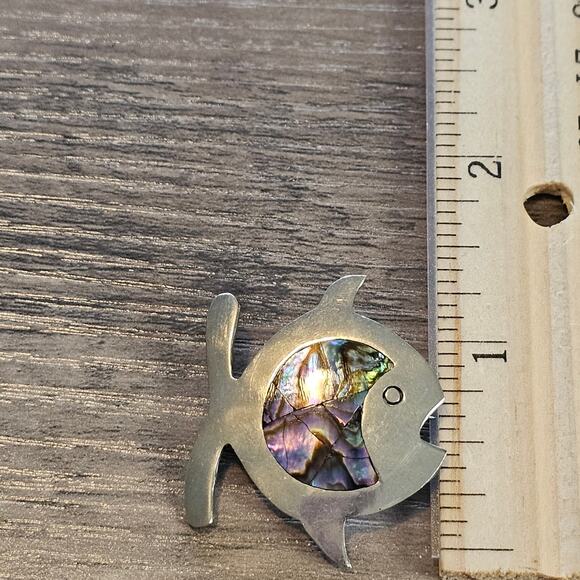 Vintage Alpaca Silver & Abalone Fish Brooch Pin from Mexico - Picture 4 of 6